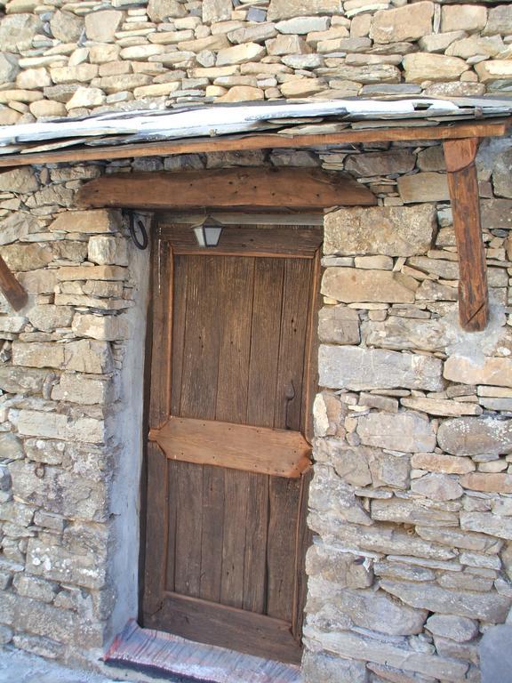 Agriturismo La Fontana Dell'Olmo Hotell Molini di Triora Eksteriør bilde